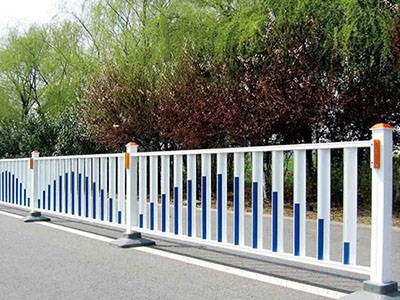 道路隔離護(hù)欄圖片4