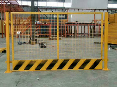 基坑護(hù)欄圖片1